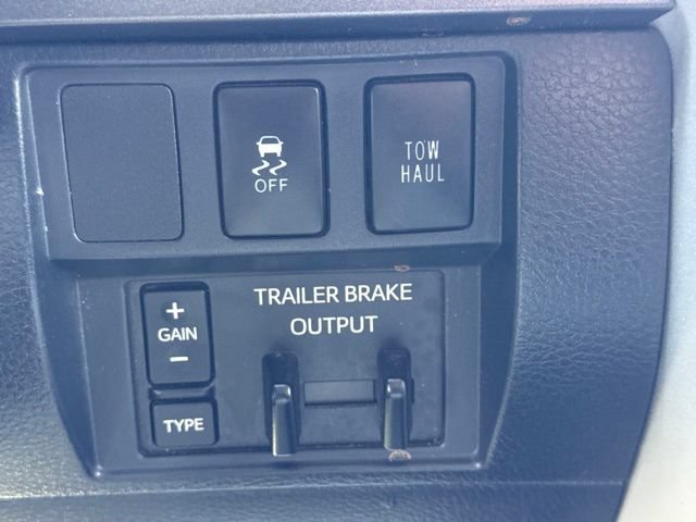 Used 2017 Toyota Tundra SR5 AWD/4WD image 22