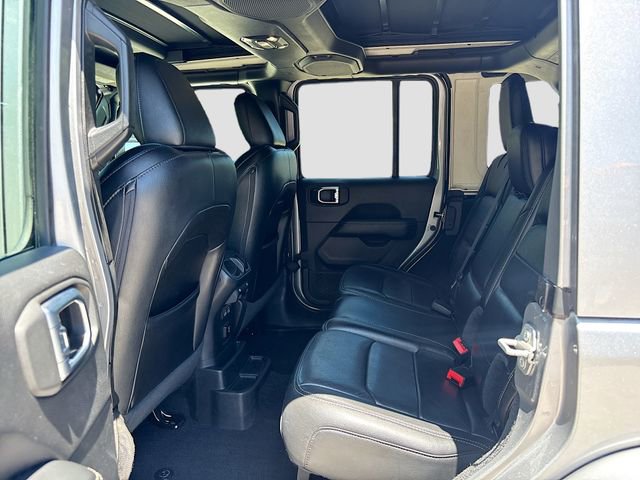 Used 2020 Jeep Wrangler Unlimited Sahara AWD/4WD image 20