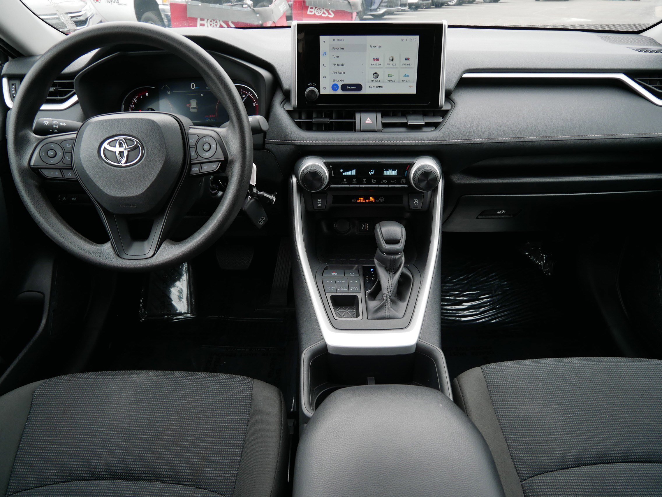 Certified 2024 Toyota RAV4 LE AWD/4WD image 10