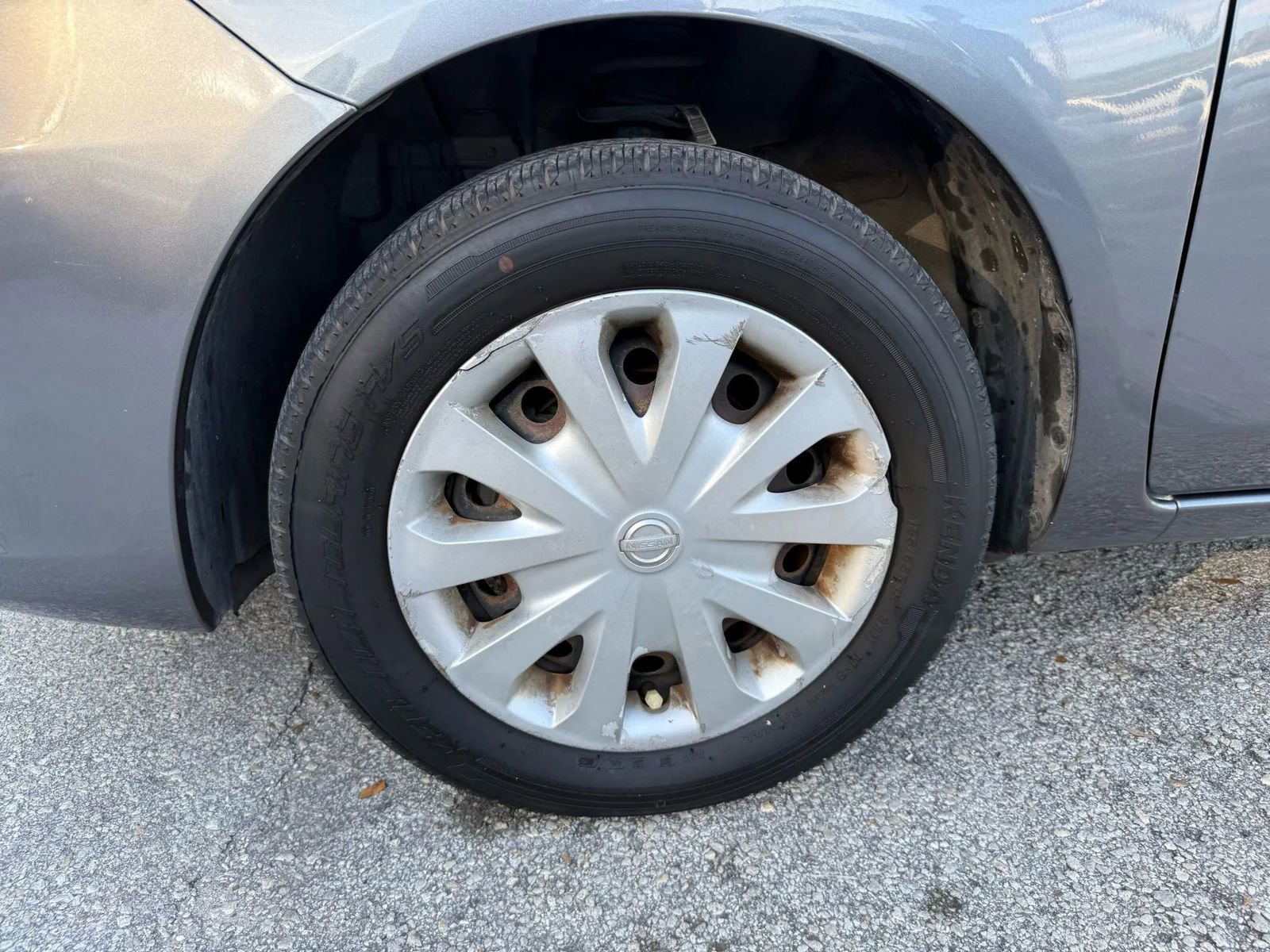 Used 2019 Nissan Versa SV image 21