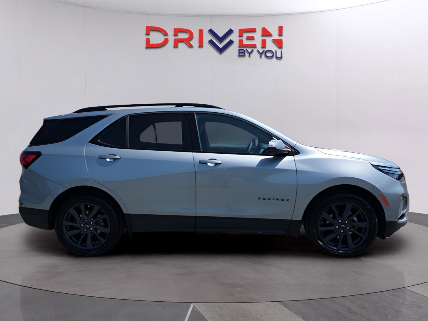 Used 2023 Chevrolet Equinox RS w/ RS Leather Package image 6