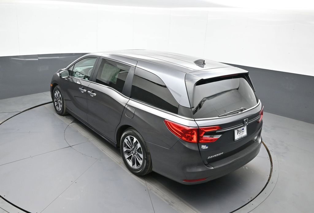 Certified 2023 Honda Odyssey EX-L image 42
