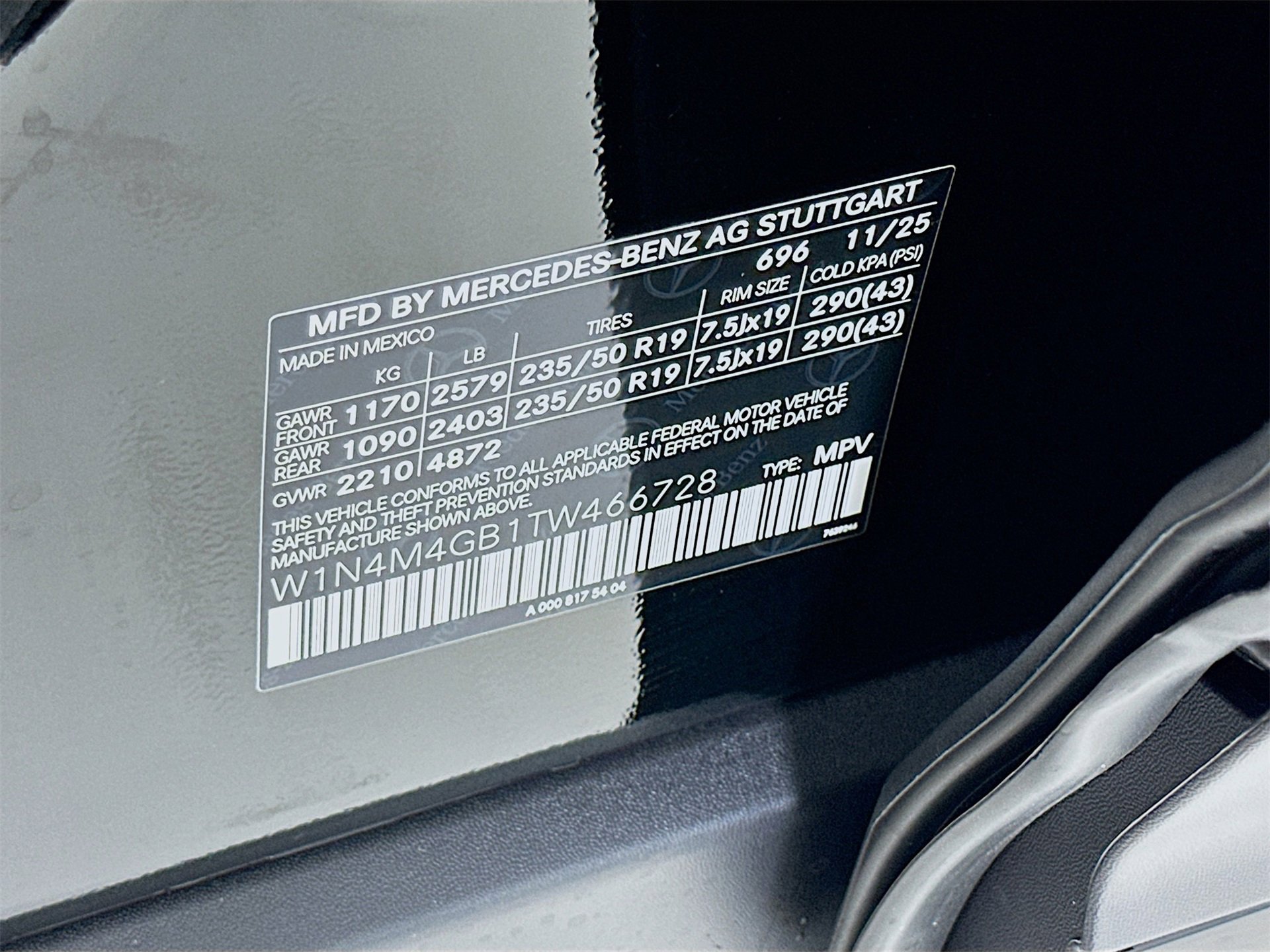 New 2026 Mercedes-Benz GLB 250 image 34