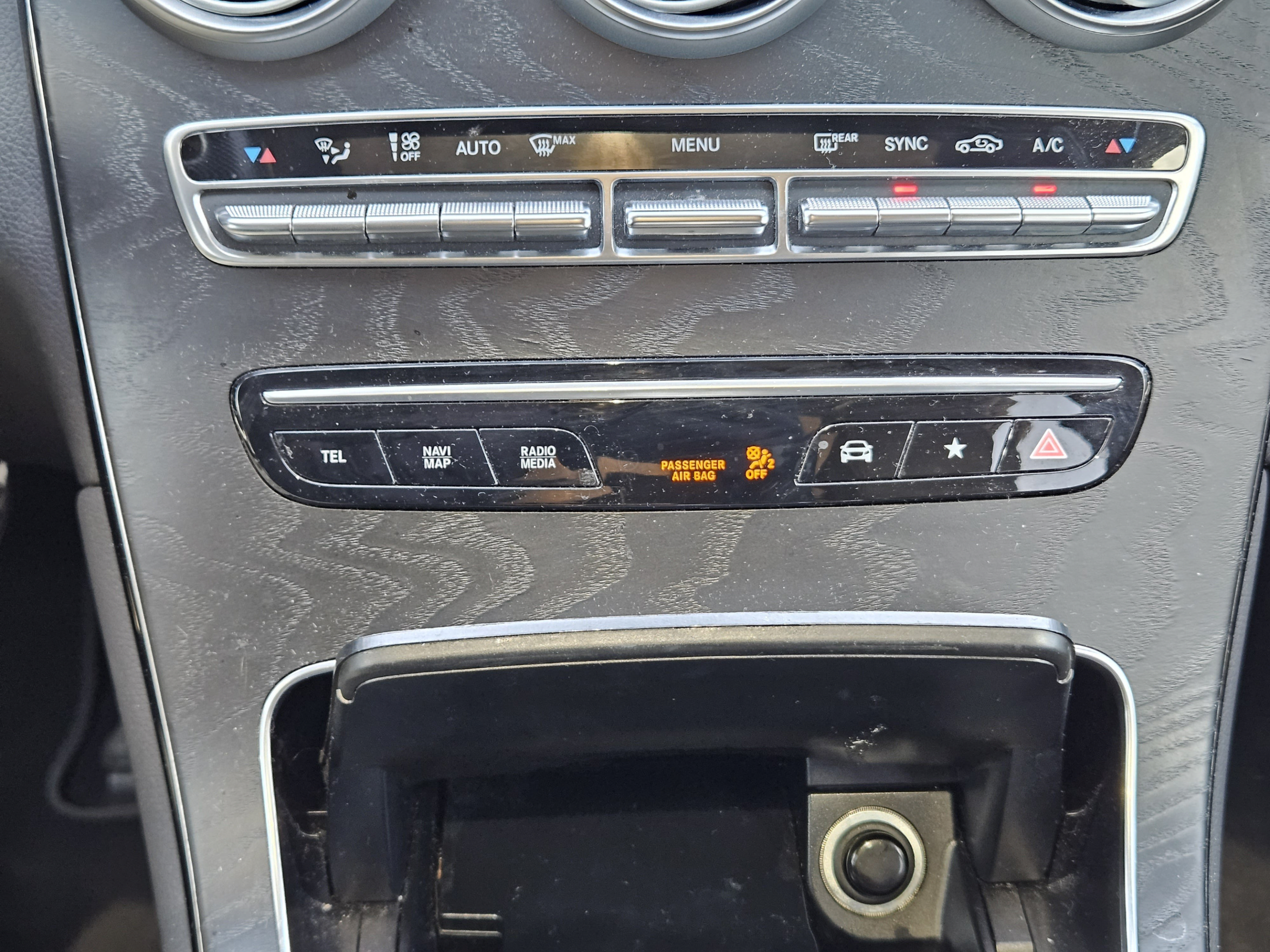 Used 2021 Mercedes-Benz GLC 300 image 11