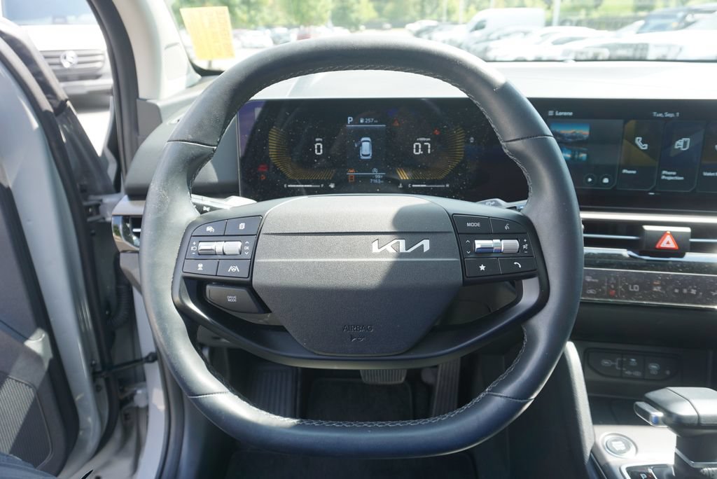 Used 2026 Kia Sportage EX w/ EX Panorama Roof Package FWD image 15