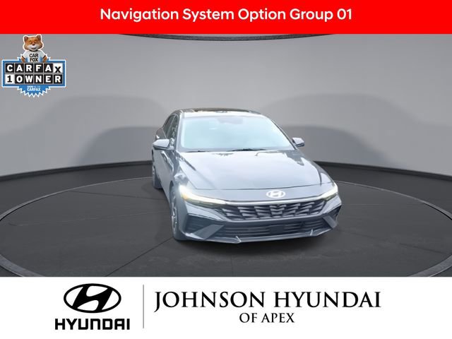Certified 2024 Hyundai Elantra Limited image 2