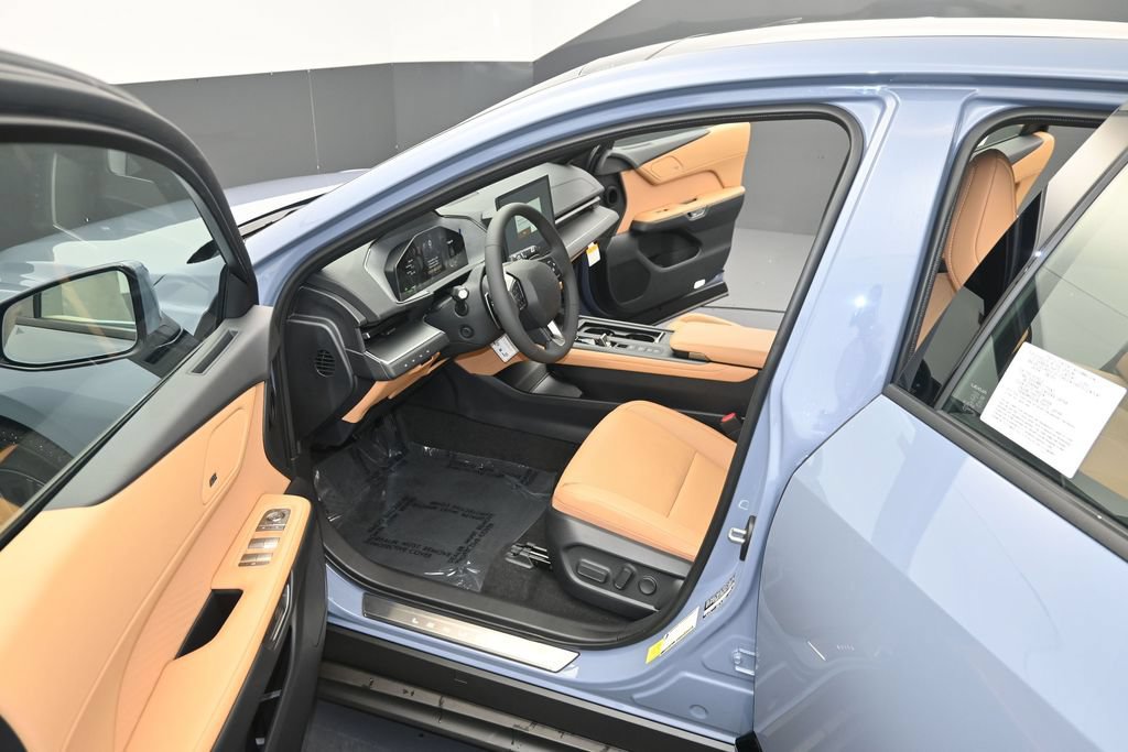 New 2027 Lexus ES 350h AWD image 13