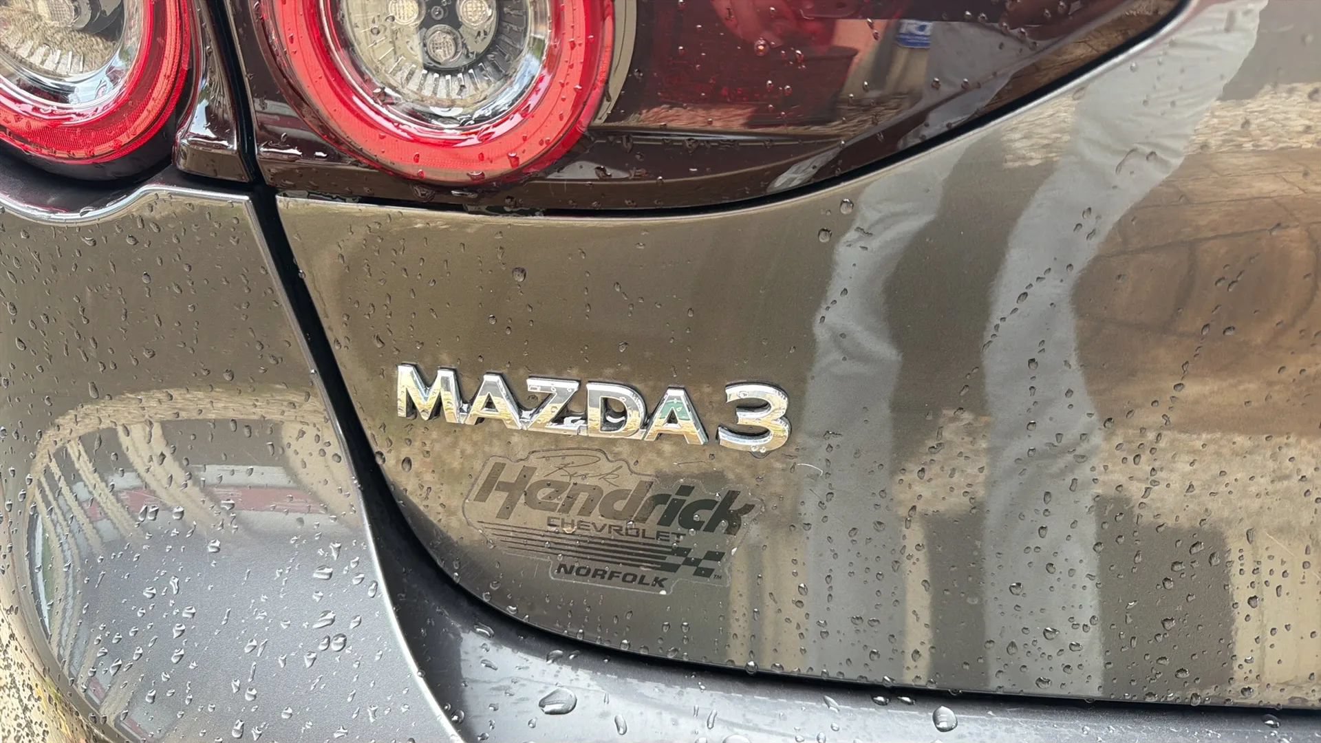 Used 2019 MAZDA MAZDA3 Hatchback w/ Premium Package FWD image 5