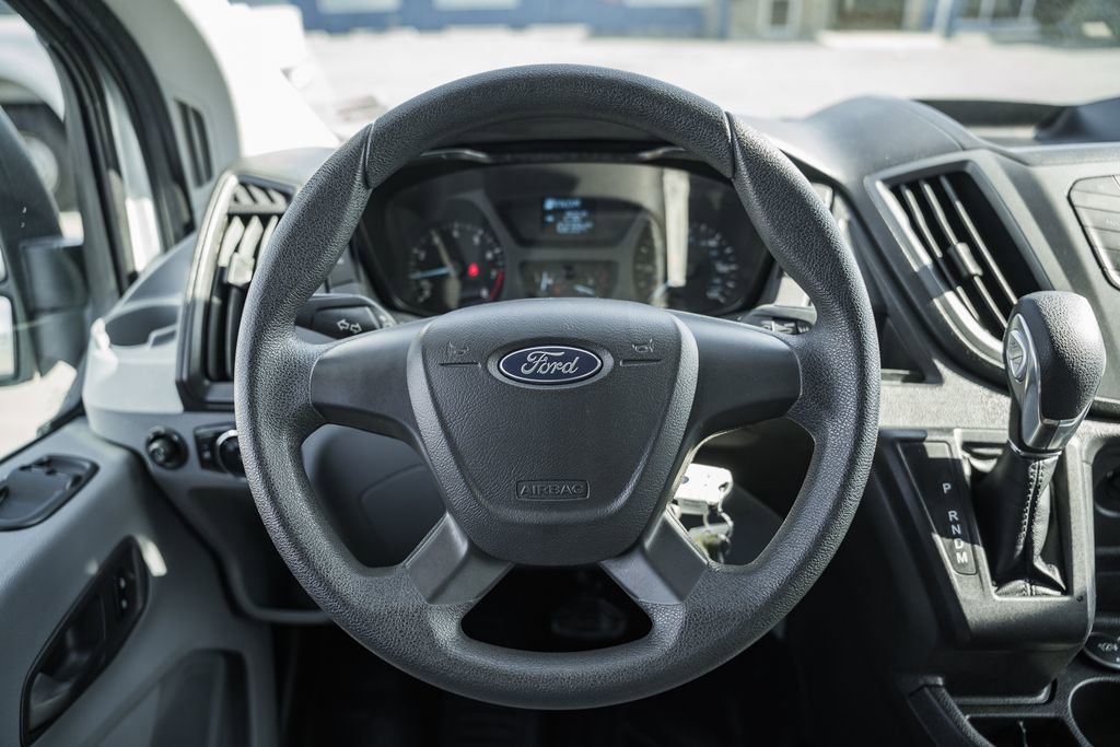 Used 2016 Ford Transit 350 XL image 28