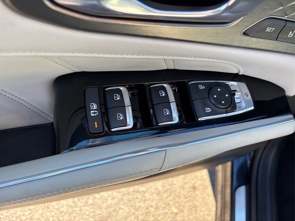 Certified 2023 Kia Sorento SX Prestige image 37