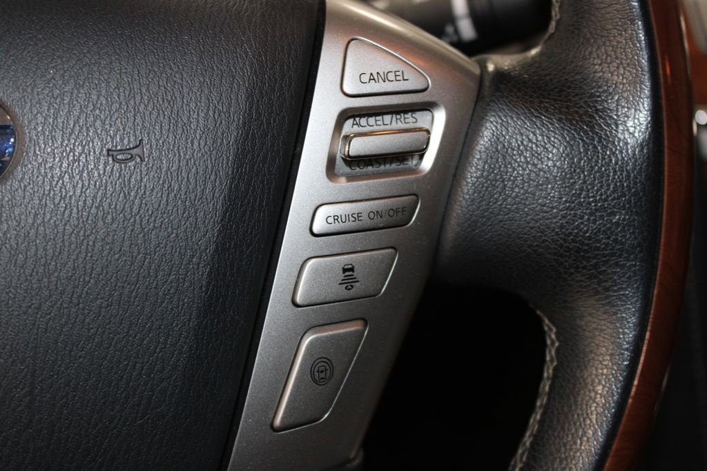 Used 2018 INFINITI QX80 4WD w/ Driver Assistance Package image 37