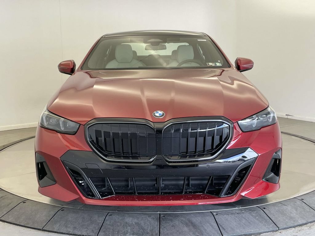 New 2026 BMW 530i xDrive w/ M Sport Package AWD/4WD image 8