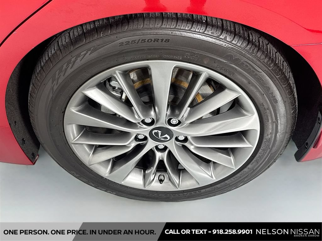 Used 2022 INFINITI Q50 Luxe w/ Cargo Package RWD image 32