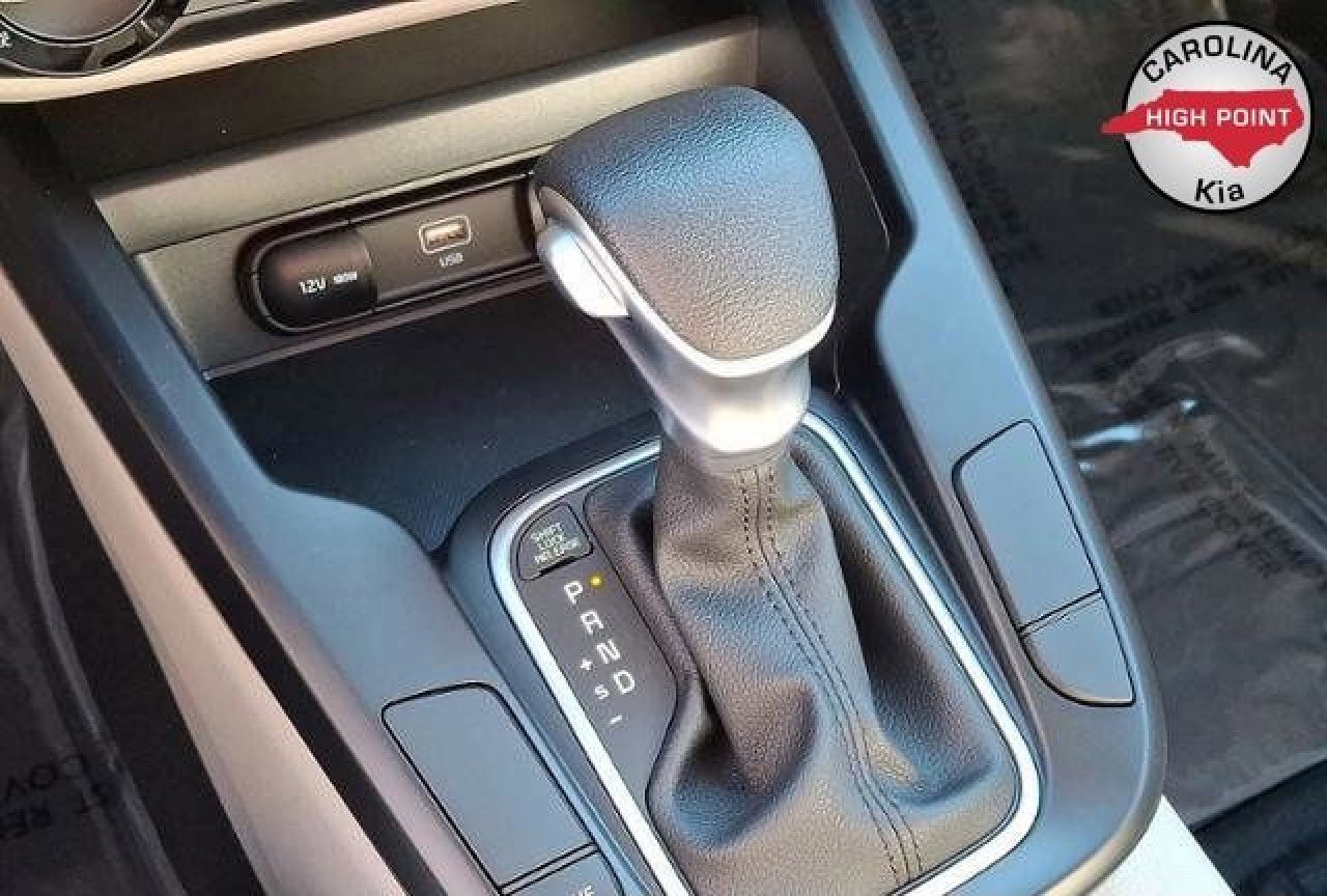 New 2025 Kia Soul LX image 7