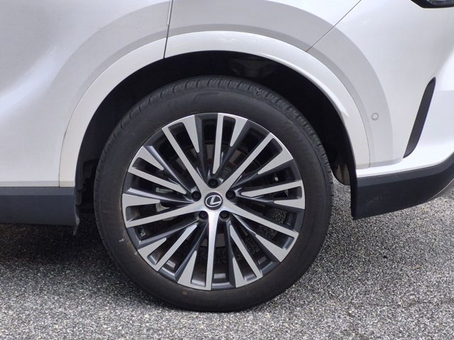 Used 2023 Lexus RX 350 Premium Plus w/ Accessory Package AWD/4WD image 9