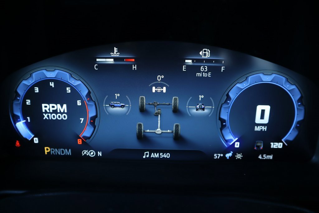 New 2025 Ford Bronco Outer Banks image 4