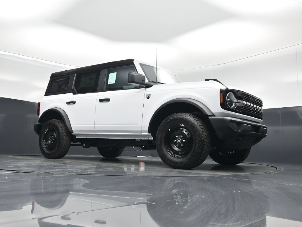 New 2026 Ford Bronco Big Bend AWD/4WD image 3
