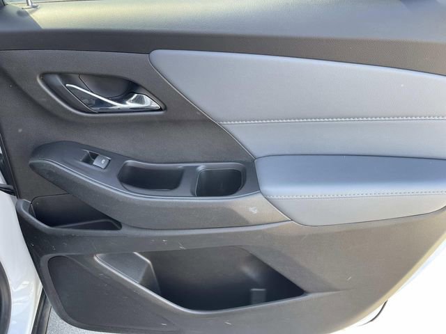 Used 2020 Chevrolet Traverse LT FWD image 22