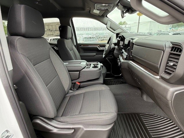 New 2026 Chevrolet Silverado 1500 LT image 16