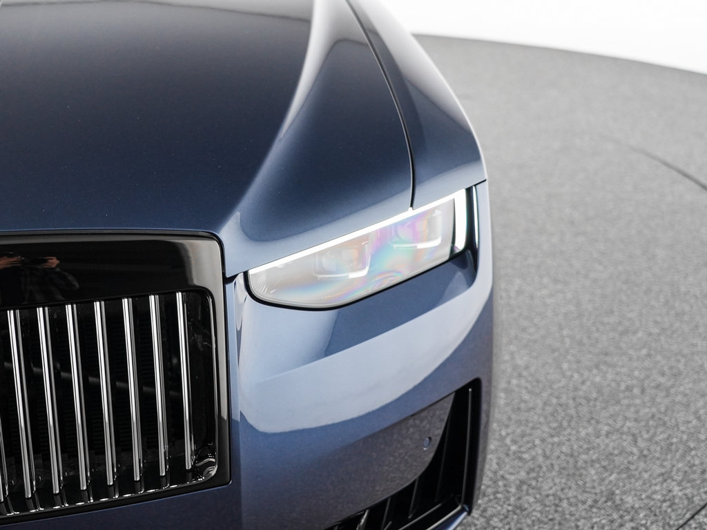 New 2027 Rolls-Royce Ghost Black Badge AWD/4WD image 43