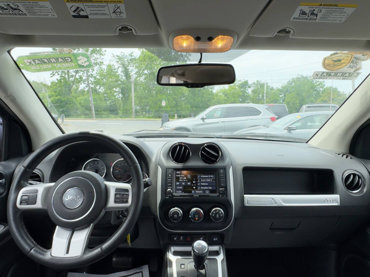 Used 2015 Jeep Compass Latitude AWD/4WD image 15