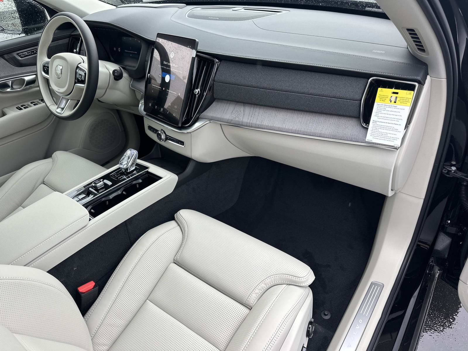 New 2026 Volvo XC90 T8 Ultra w/ Protection Package Premier AWD/4WD image 22