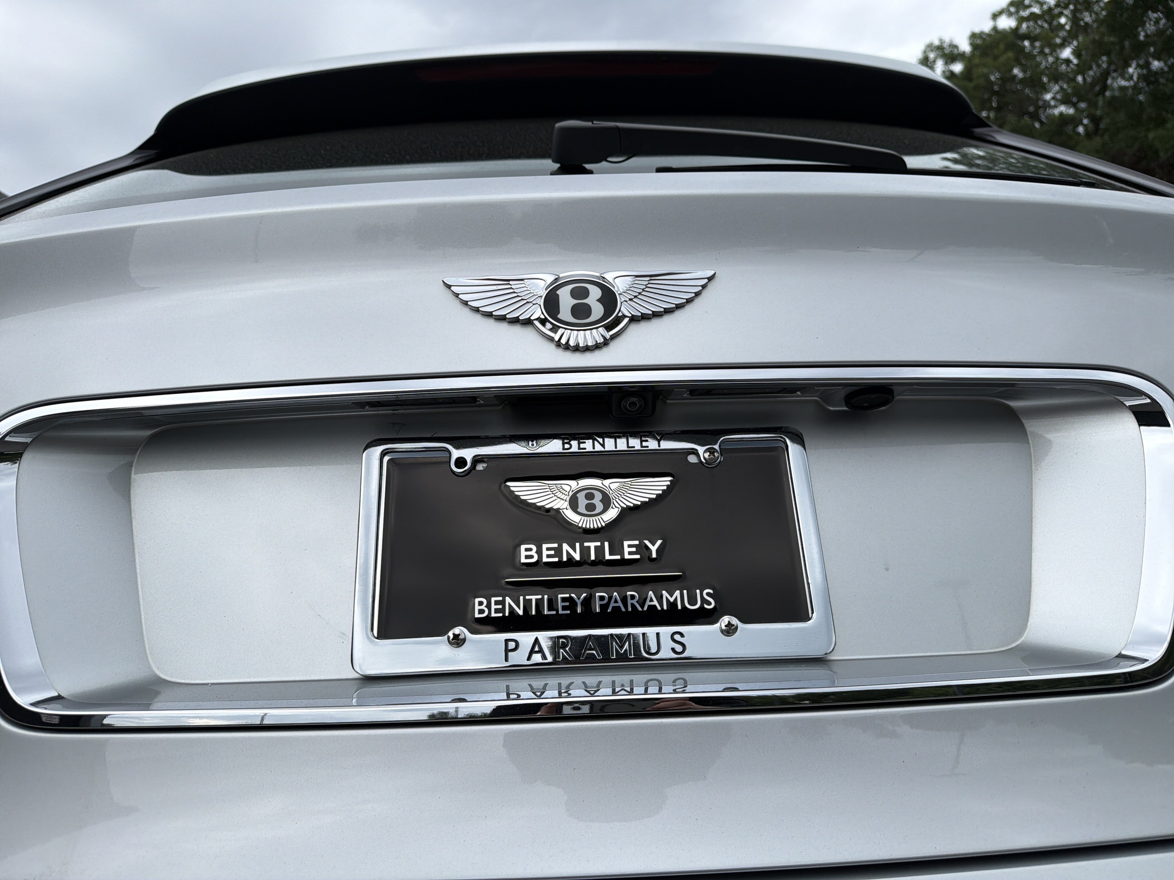 Used 2018 Bentley Bentayga AWD/4WD image 27