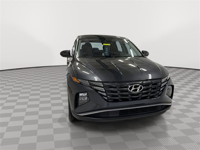 Used 2022 Hyundai Tucson SE image 2