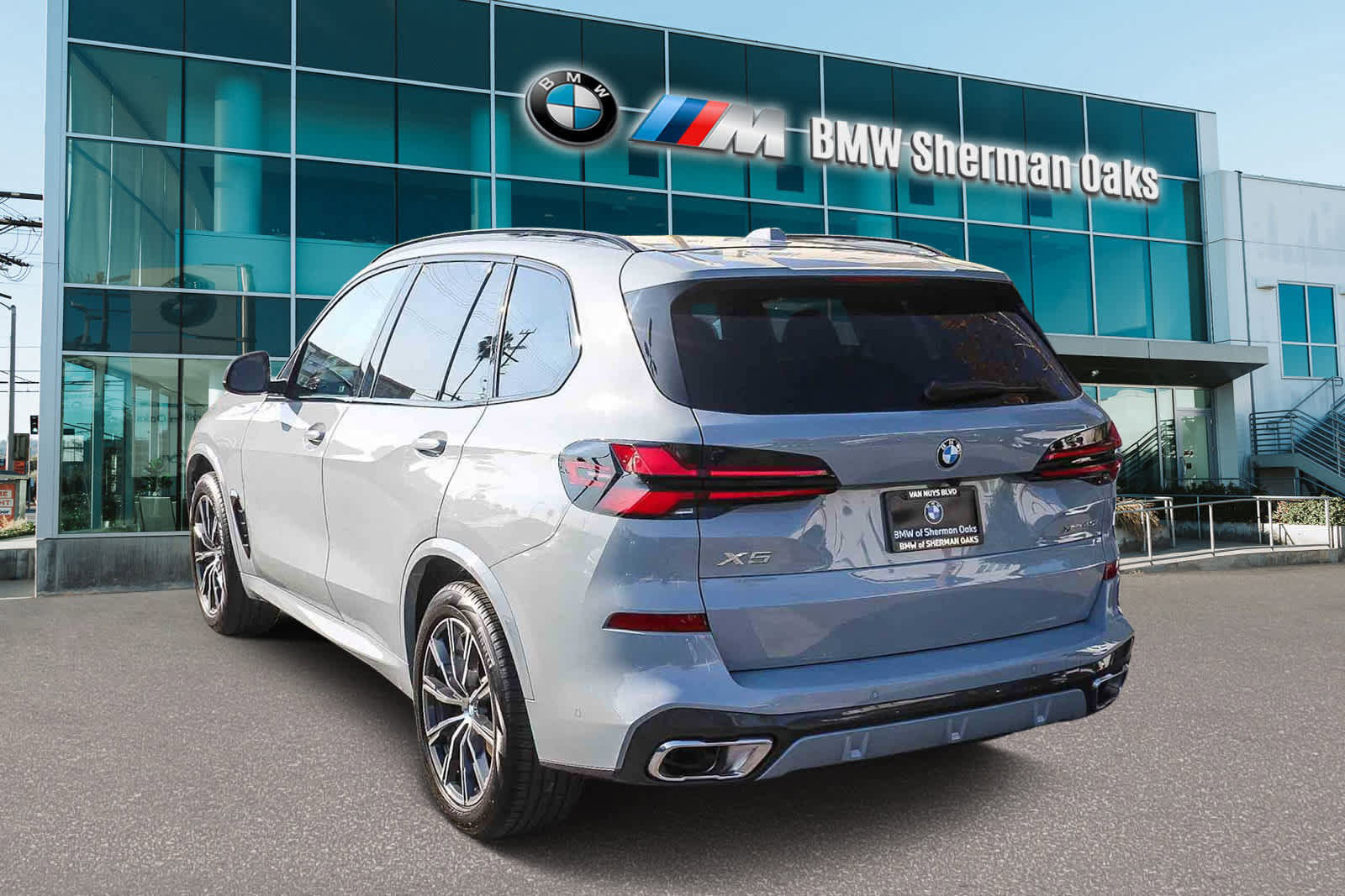 Used 2025 BMW X5 xDrive40i image 6