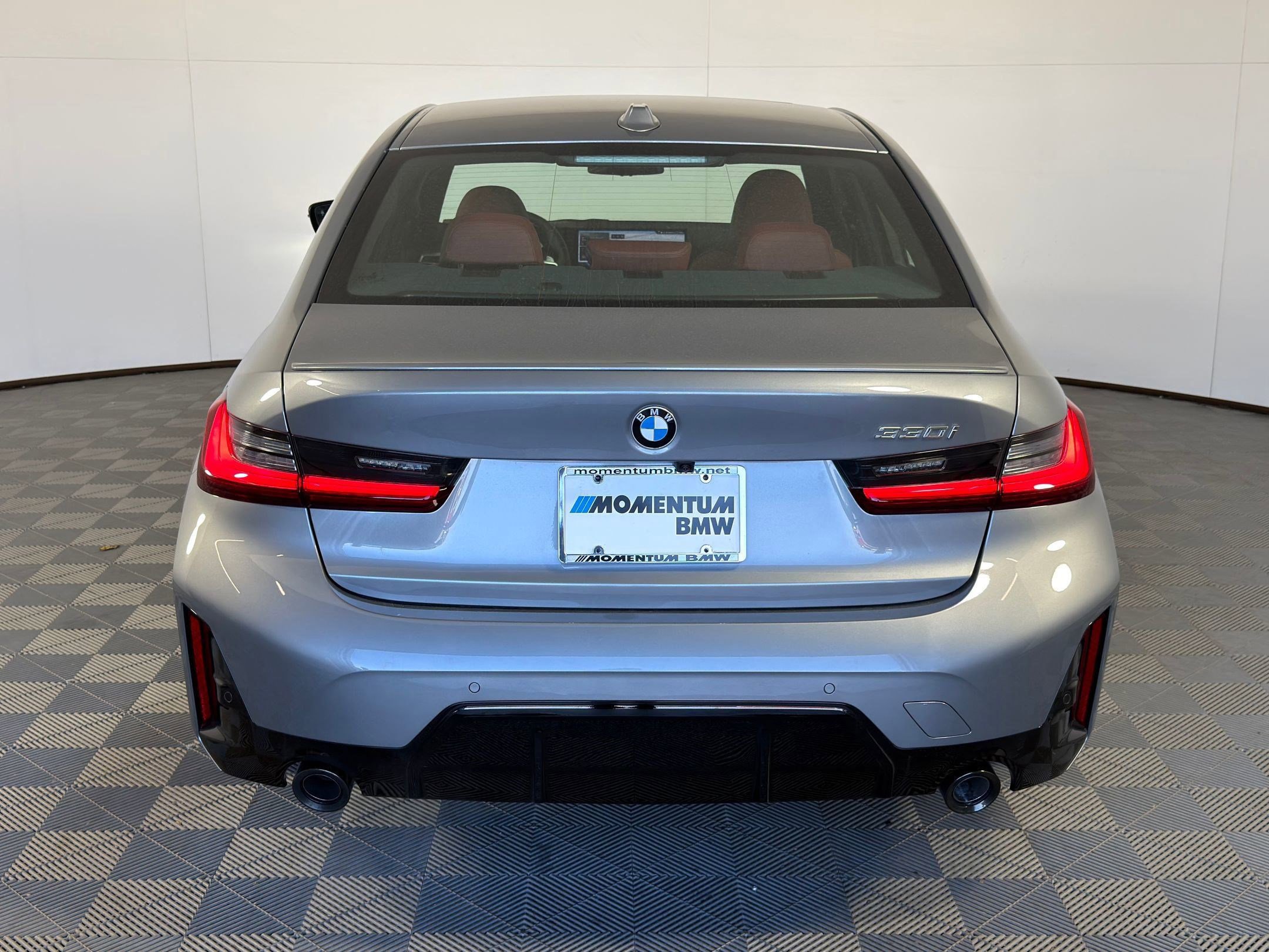 Used 2026 BMW 330i Sedan w/ M Sport Package image 8