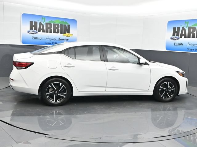 Used 2025 Nissan Sentra SV FWD image 6