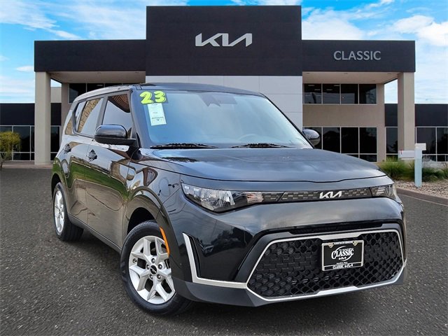Certified 2023 Kia Soul LX w/ LX Technology Package image 1