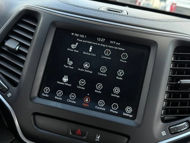 Used 2022 Jeep Cherokee Latitude Lux w/ Sun & Sound Group AWD/4WD image 21