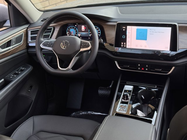 New 2026 Volkswagen Atlas SE AWD/4WD image 10