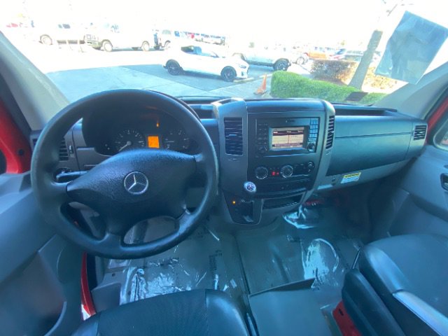 Used 2016 Mercedes-Benz Sprinter 3500 image 16