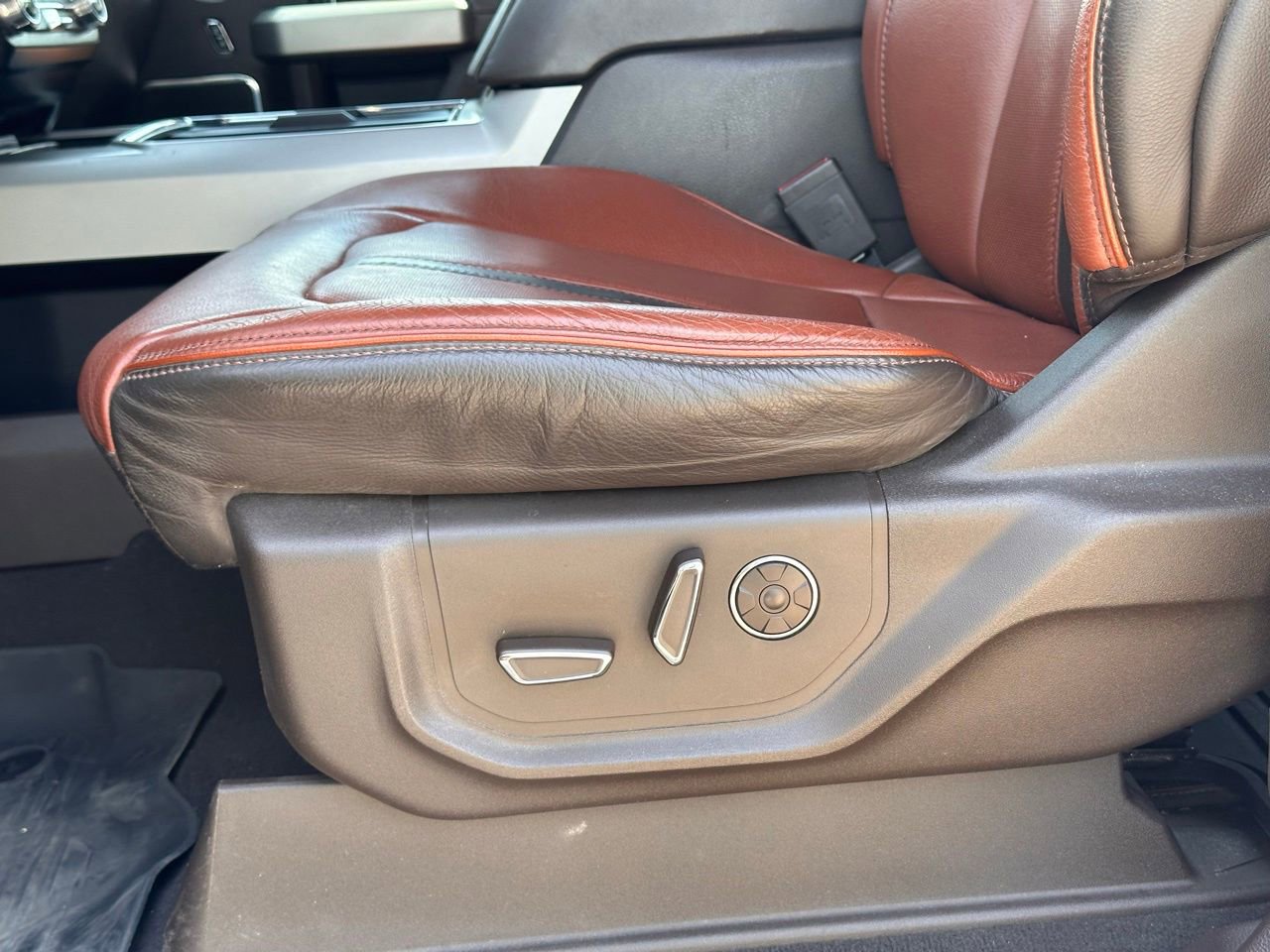 Used 2022 Ford F250 King Ranch w/ Tremor Off-Road Package image 24