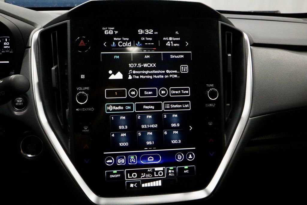 Used 2025 Subaru Crosstrek 2.0i Premium image 3