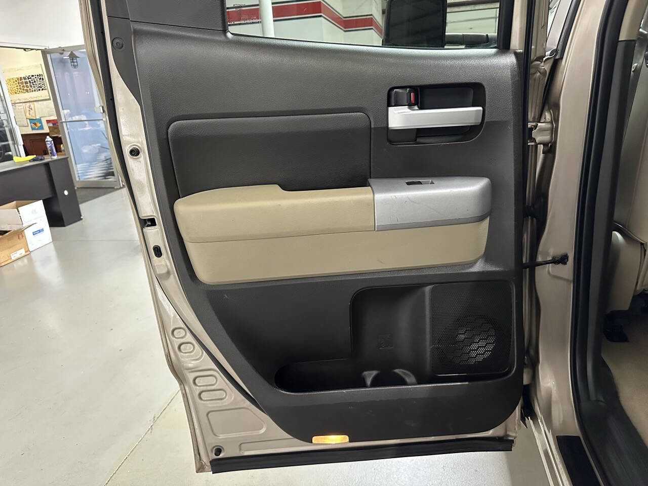 Used 2007 Toyota Tundra Limited image 12