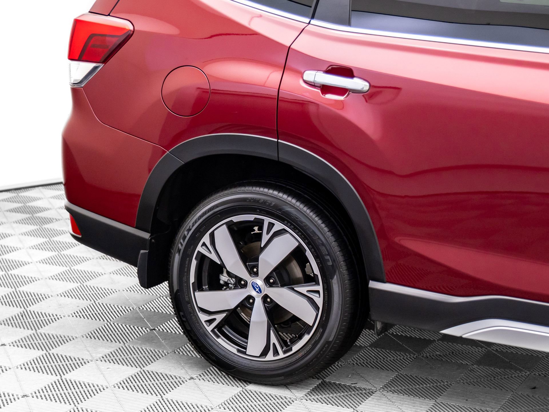 Used 2019 Subaru Forester Touring image 34