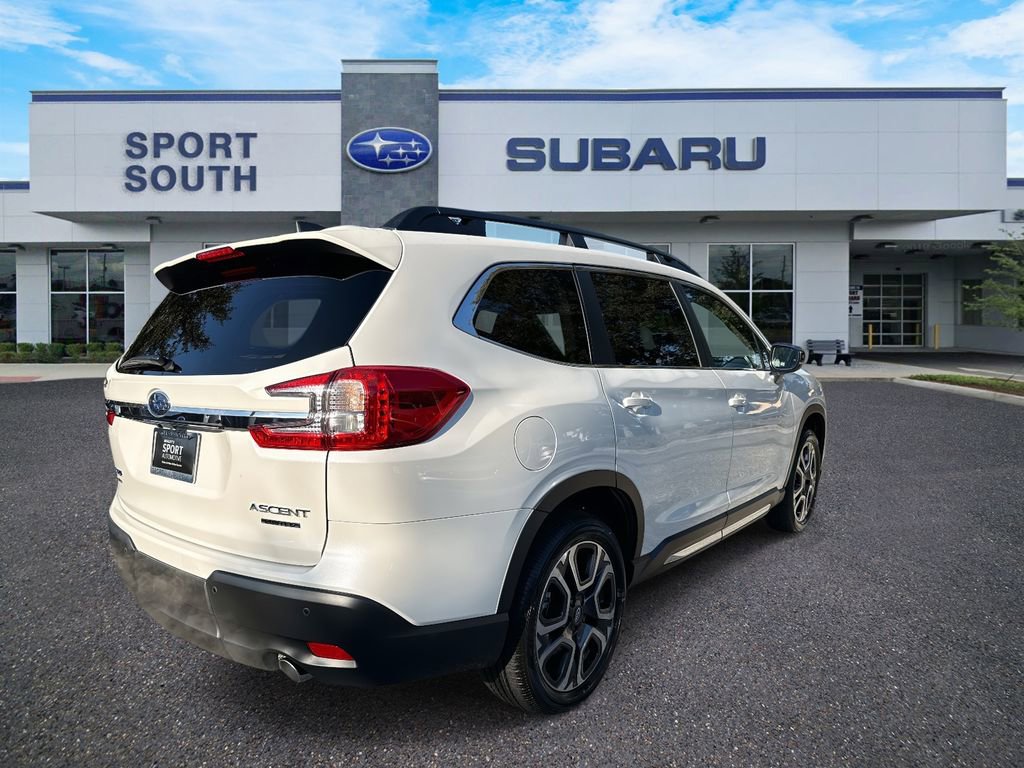 New 2025 Subaru Ascent Limited image 3