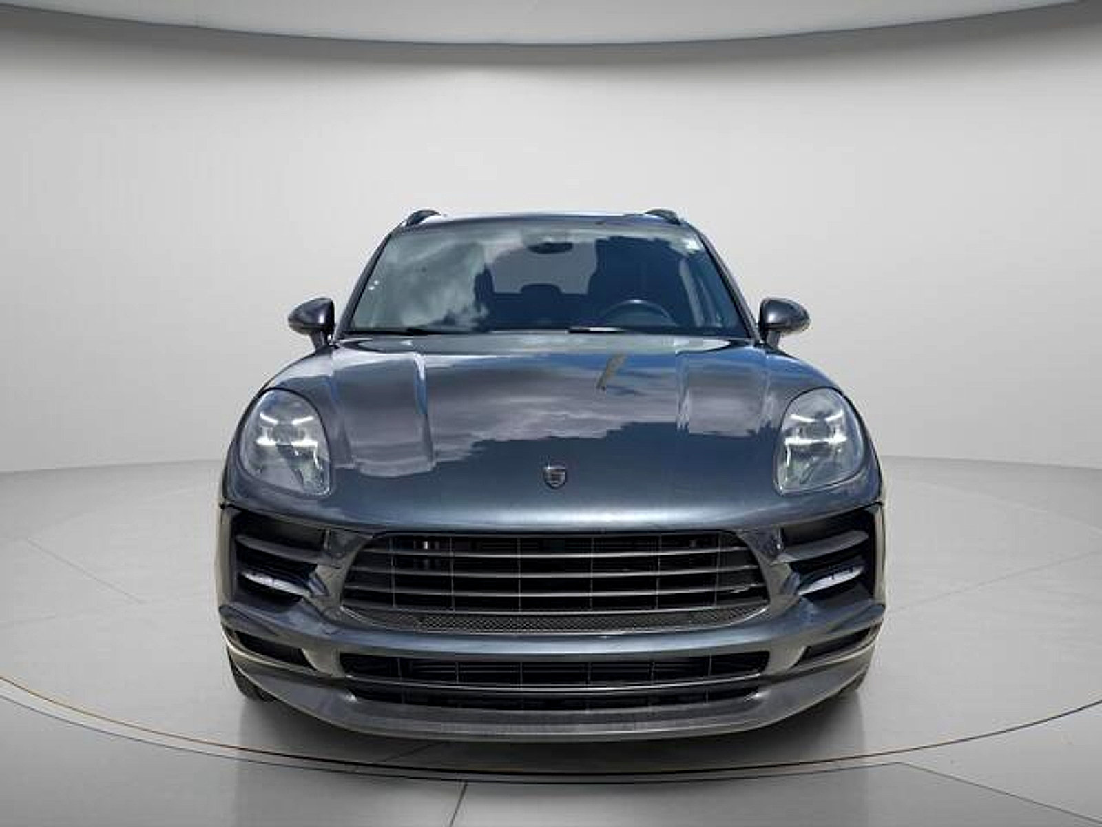 Used 2019 Porsche Macan AWD/4WD image 9
