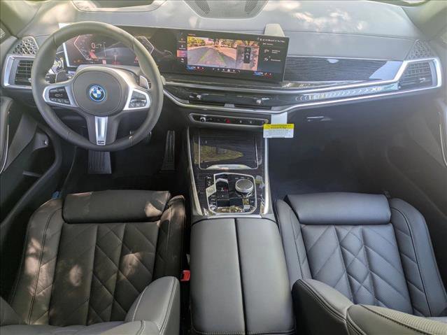Used 2026 BMW X5 xDrive50e w/ M Sport Package image 16