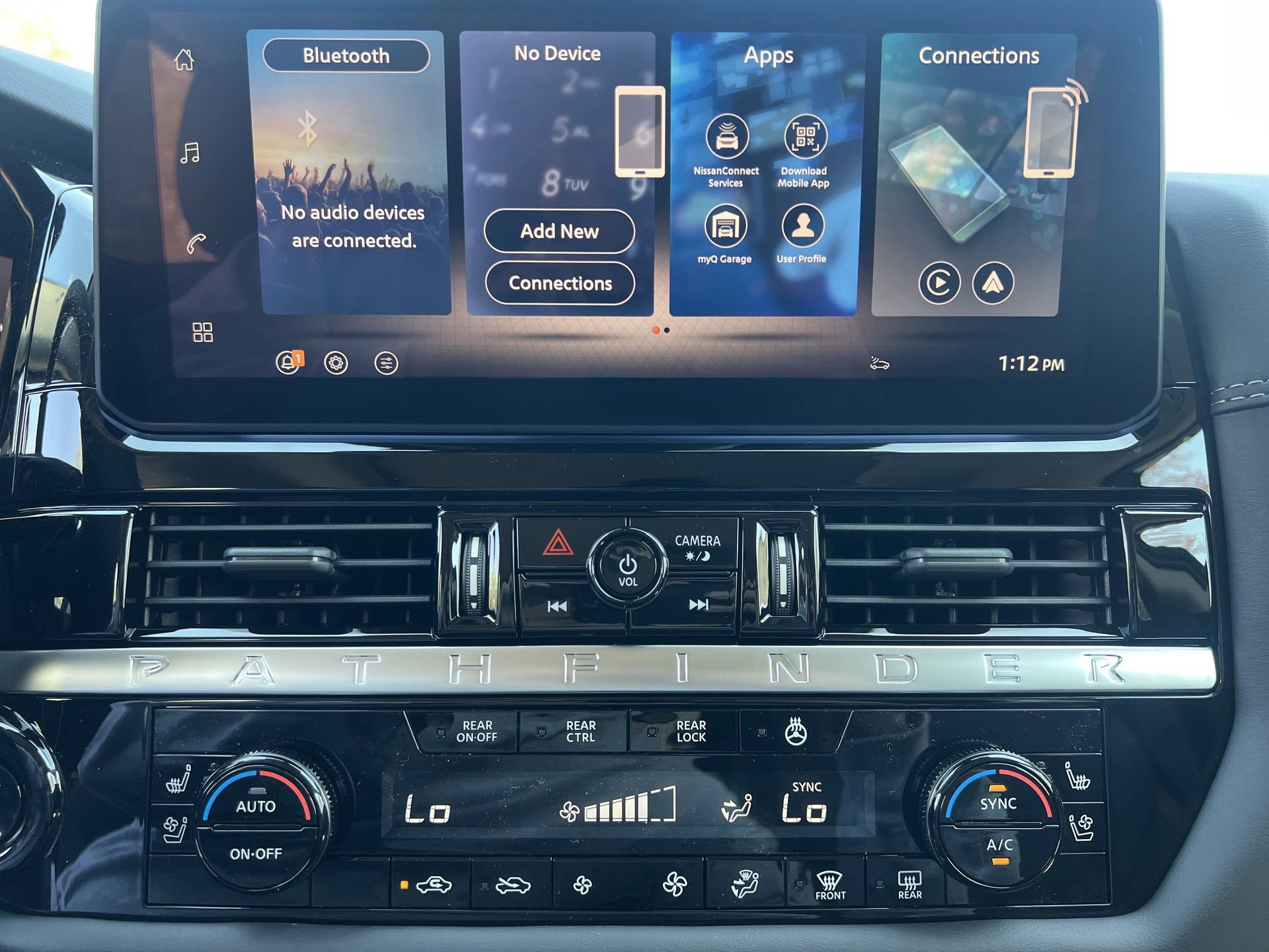 New 2026 Nissan Pathfinder Platinum image 5