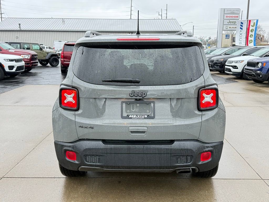 Used 2021 Jeep Renegade Latitude image 6