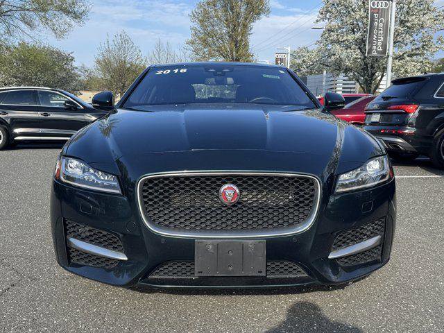 Used 2016 Jaguar XF R-Sport AWD/4WD image 2