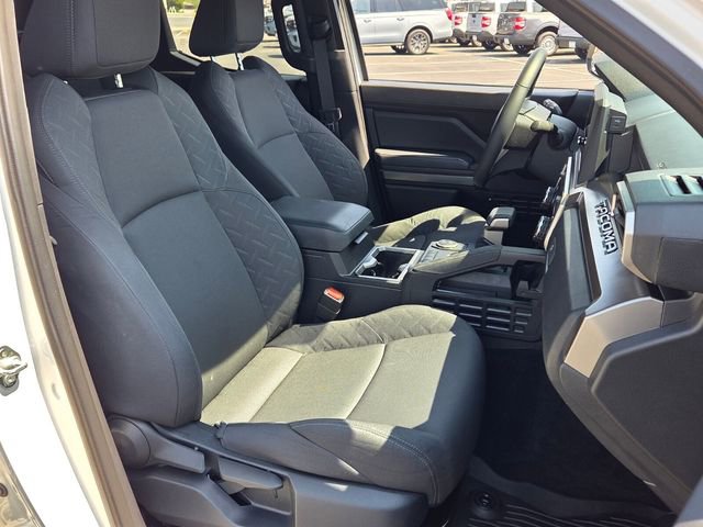 Used 2024 Toyota Tacoma SR5 w/ SR5 Upgrade Package image 17