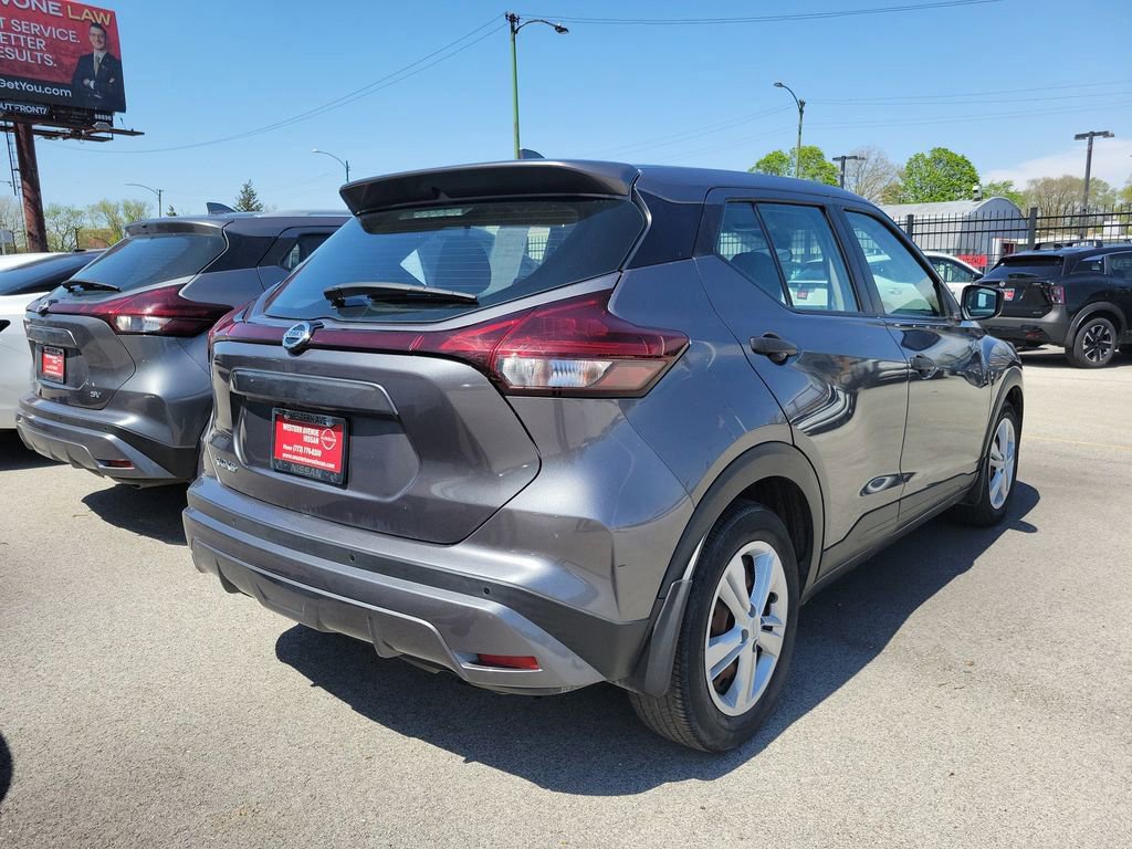 Used 2021 Nissan Kicks S FWD image 4