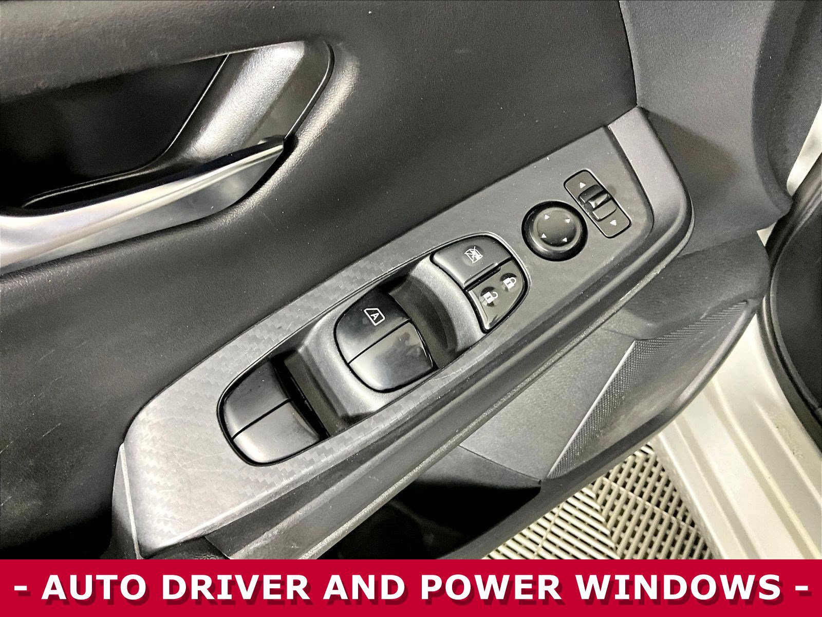 Used 2021 Nissan Sentra SV FWD image 38