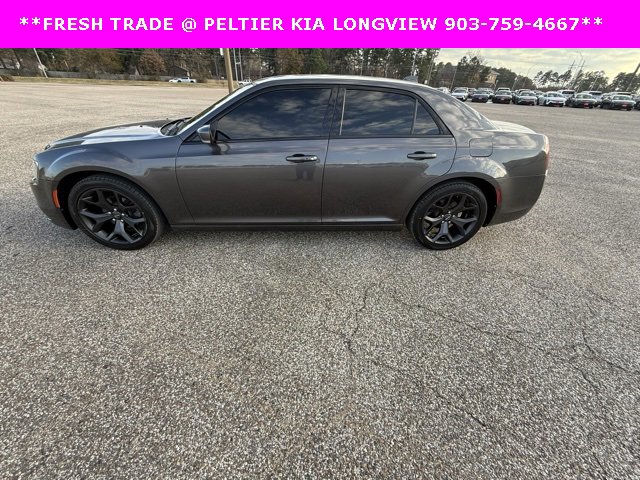 Used 2021 Chrysler 300 S image 4