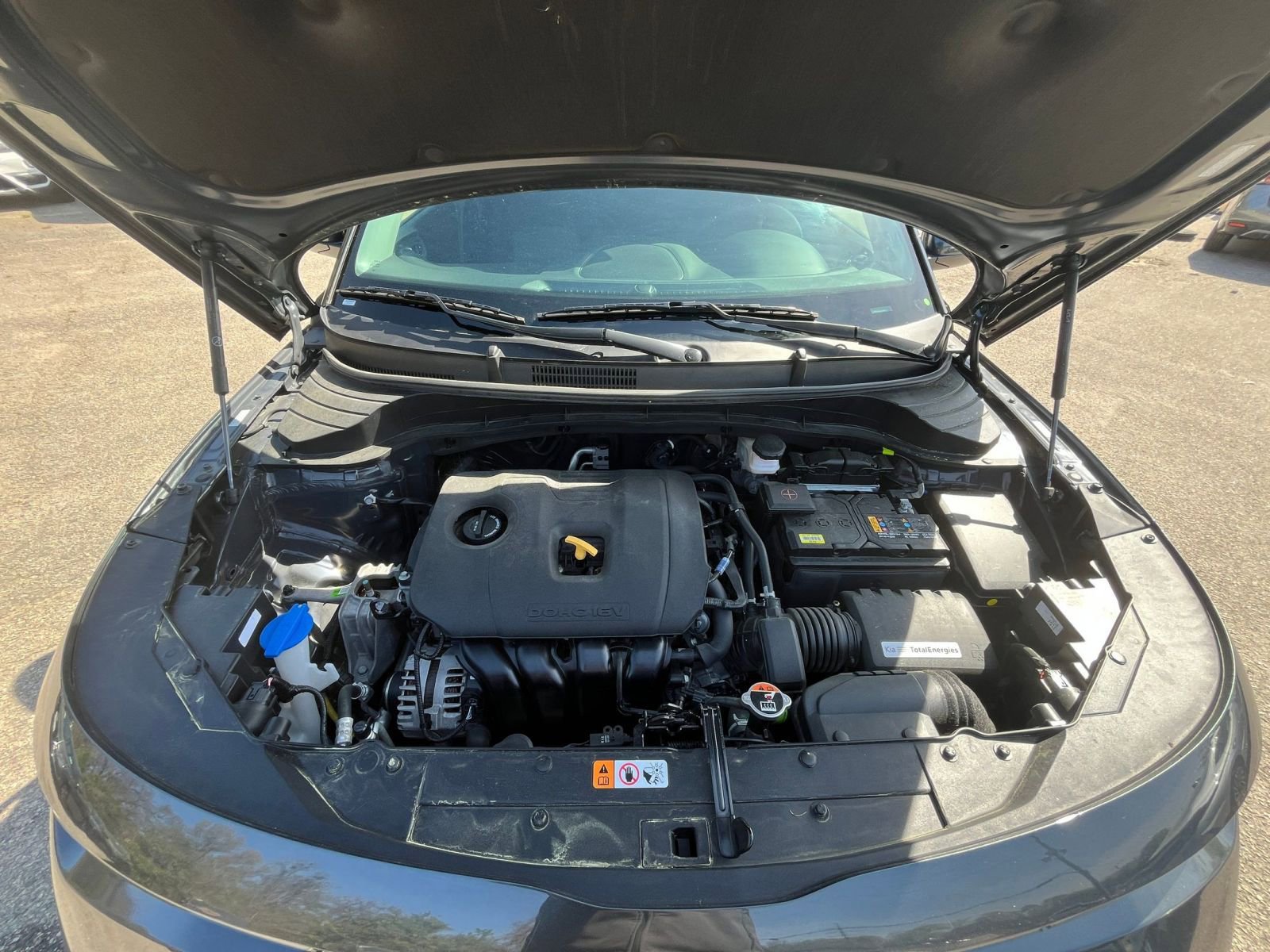 Used 2025 Kia Soul LX w/ LX Technology Package FWD image 29